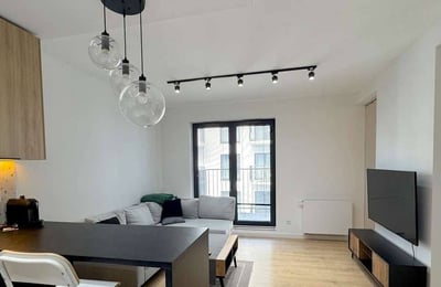 Alquiler de un cómodo apartamento de 2 habitaciones, 40 m², Ołbin, Breslavia, Polonia